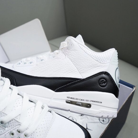 FRAGMENT DESIGN X AIR JORDAN 3 RETRO SP 'WHITE' - Picture 4 of 6